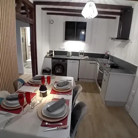 Appartement Le Cheval Alezan Laval (Mayenne)